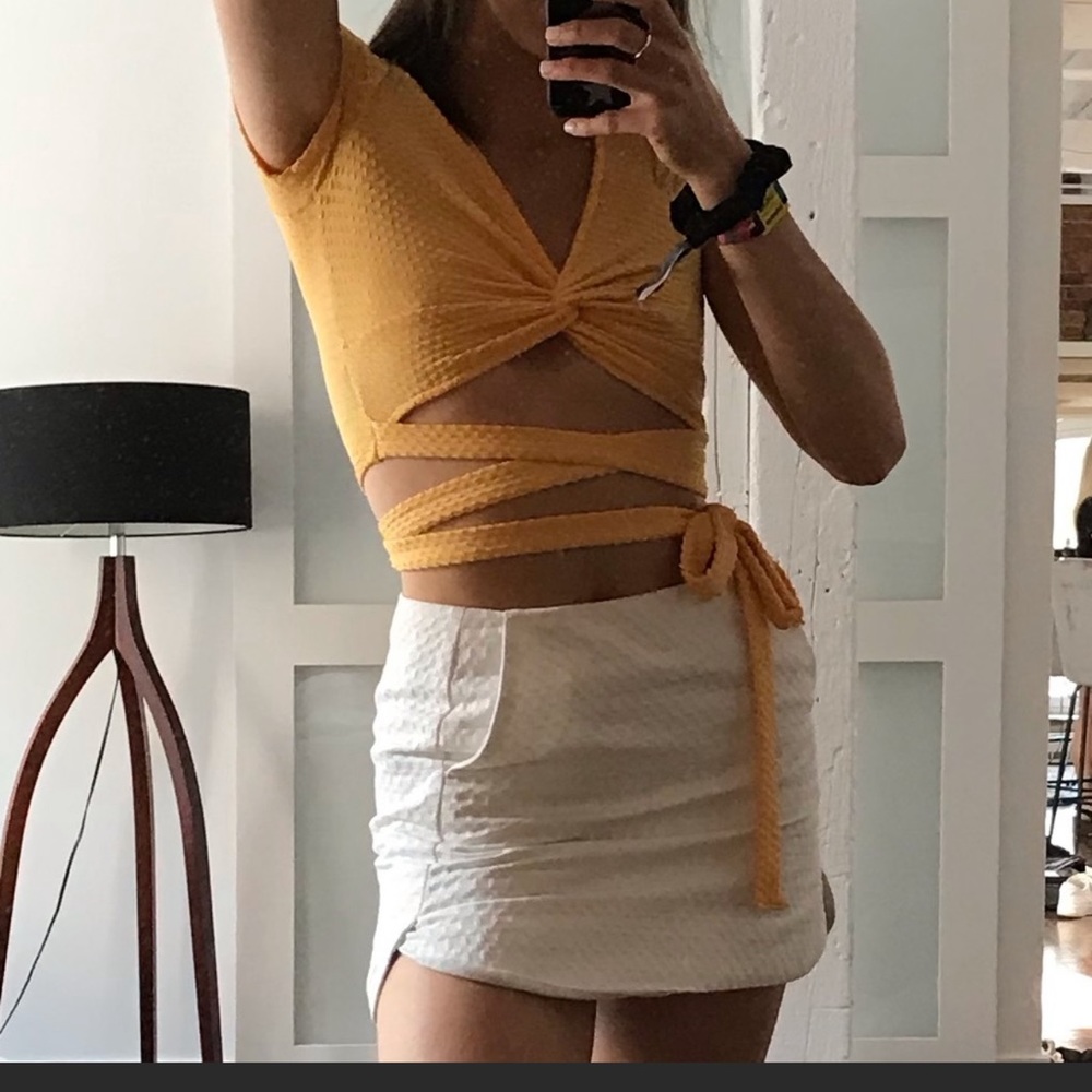 TOPSHOP white miniskirt